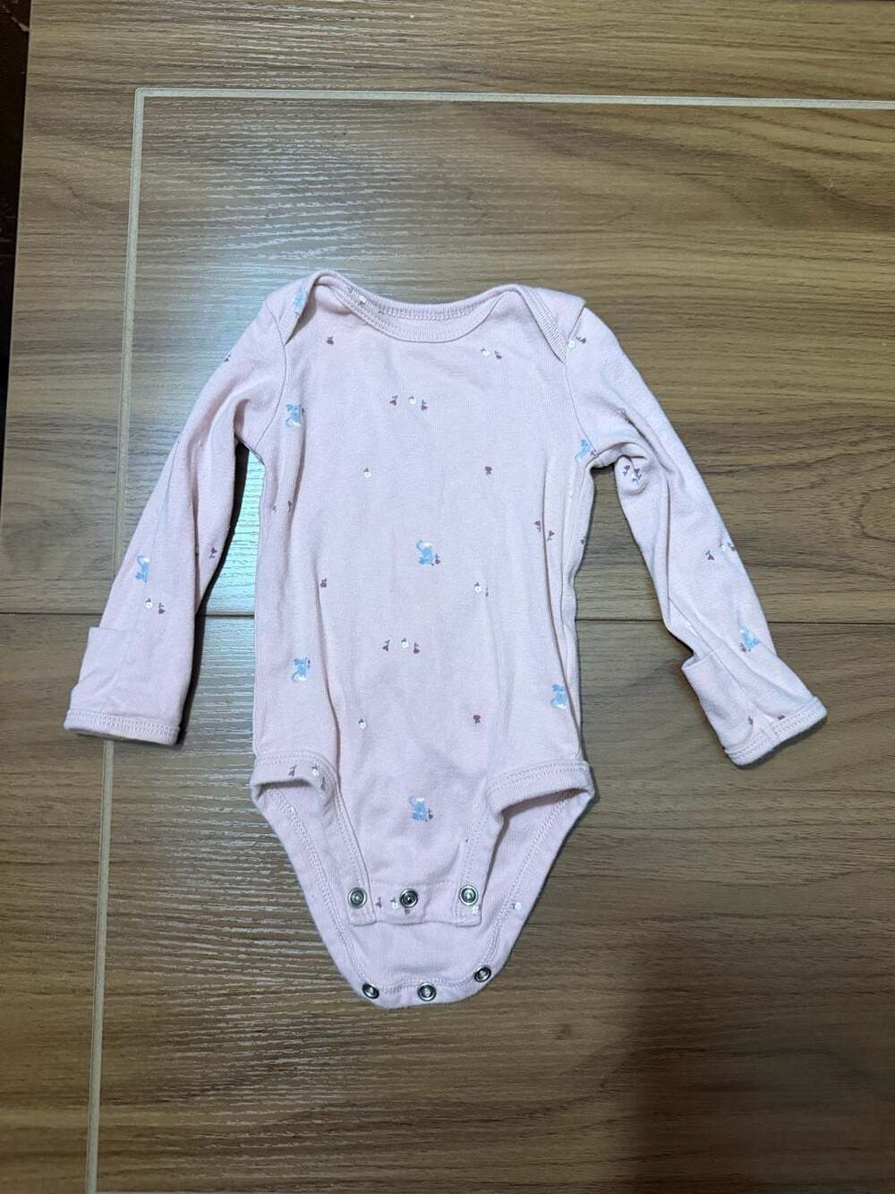 Carter's Long Sleeve Bodysuit Size 3m Pink Floral